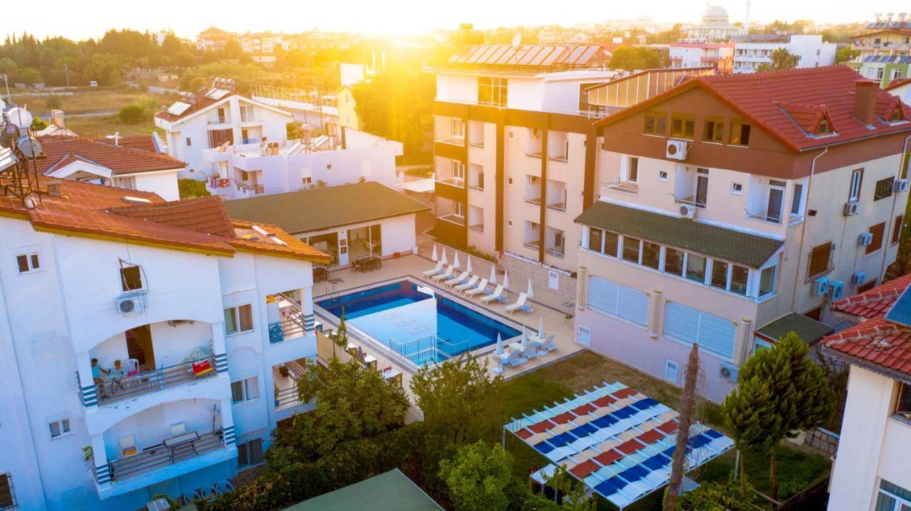 Elvin Otel Side Esterno foto